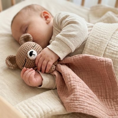 Doudou ourson doux et magique pour bébé 