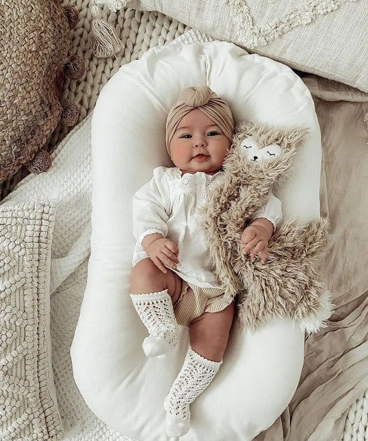 Réducteur de lit bebe/ Blanc