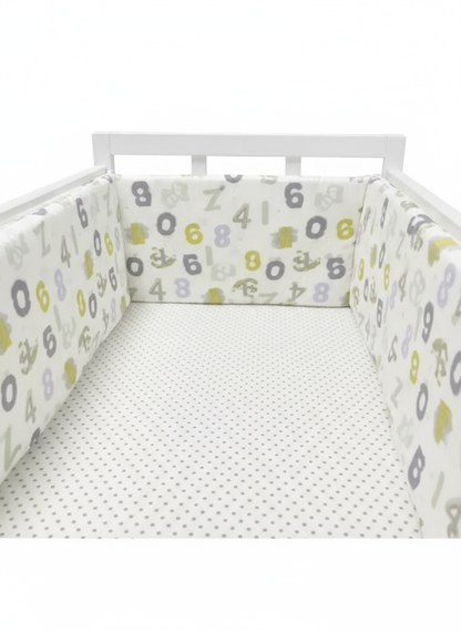 Tour de lit avec motif chiffres 