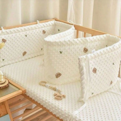 Tour de lit ourson confortable et magique 