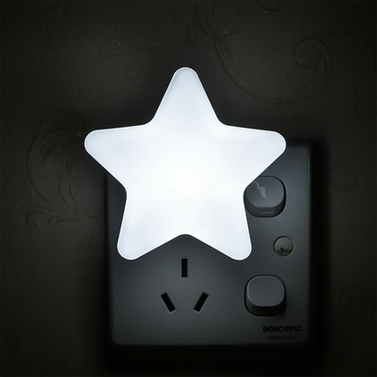 Veilleuse étoile sur prise murale